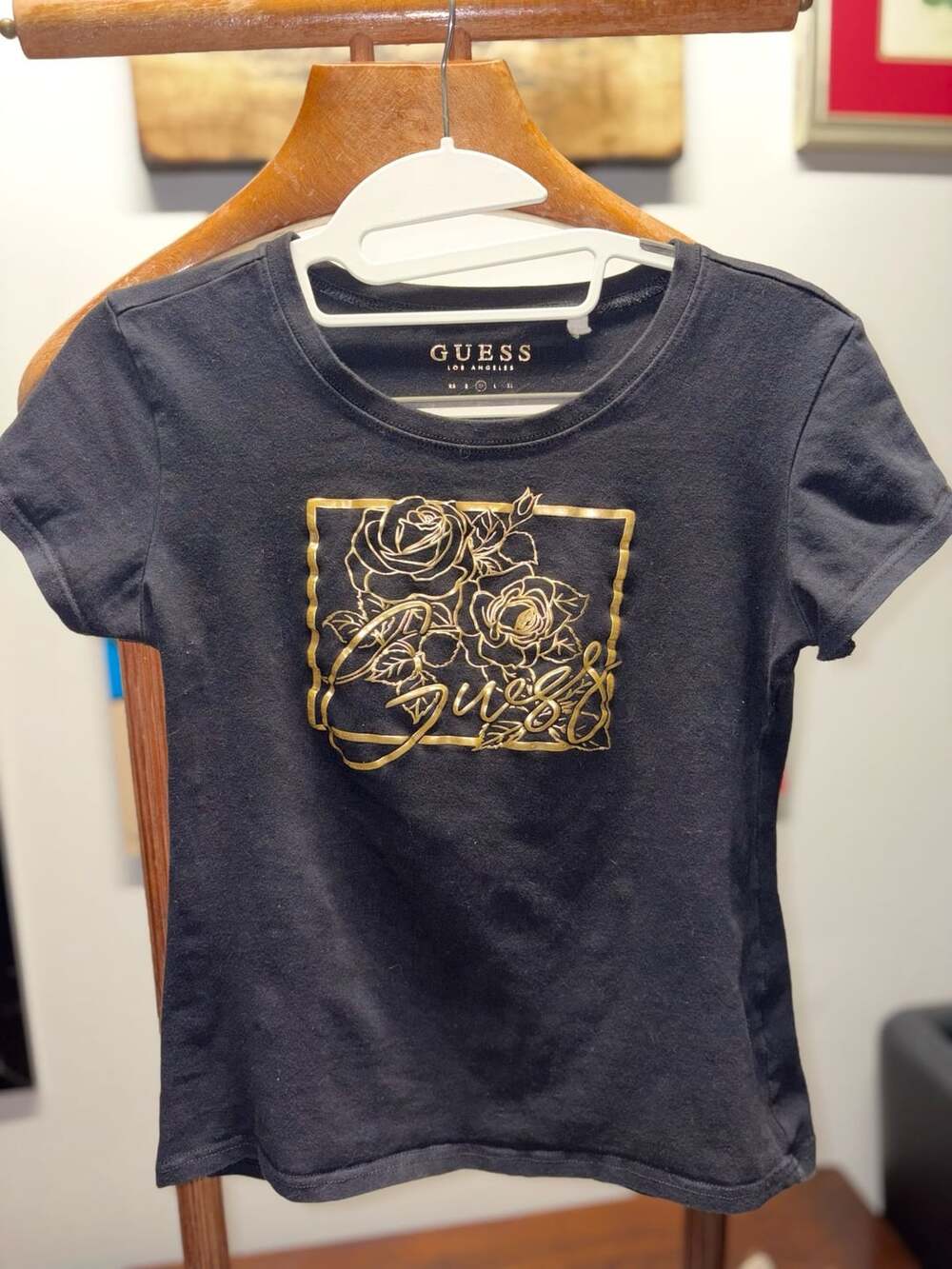 Guess Gold Rose Graphic T-Shirt Size M Black Cotton Tee
